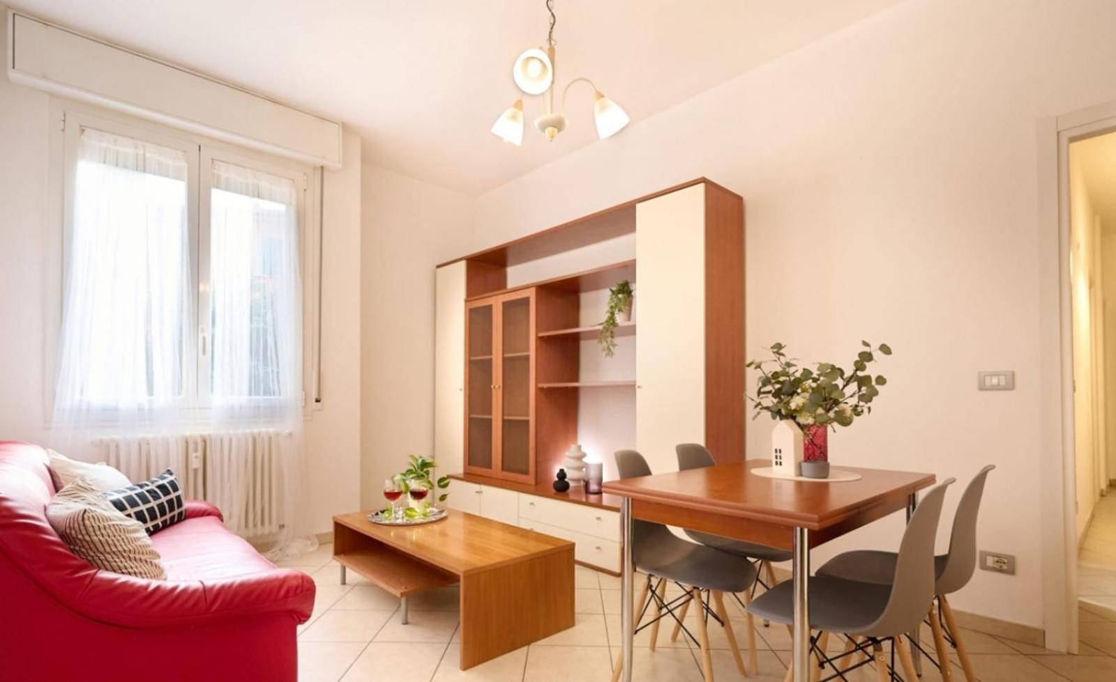 Homeserra 2 Болоня Екстериор снимка